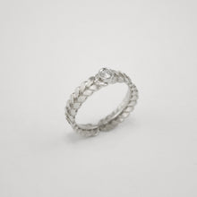 Carica l&#39;immagine nel visualizzatore di Gallery, Anello Laurea Diamond
